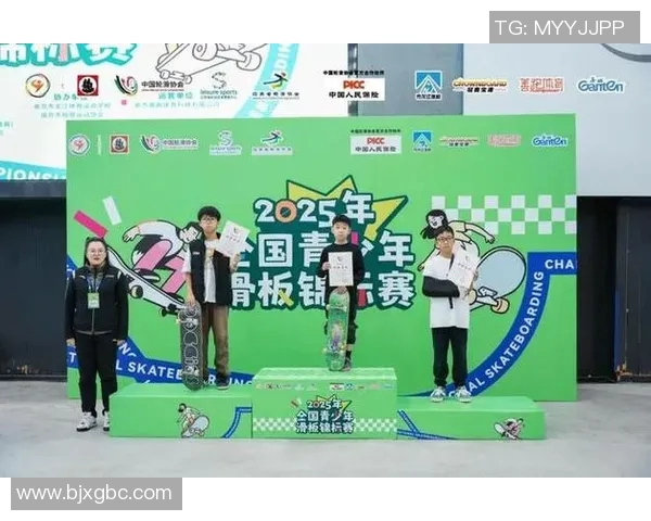 南京滑板队创历史新高力量排名跃升引发关注与热议