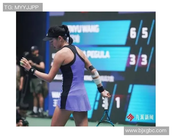 深圳网球队在挑战赛中的灵活应变能力展现出色表现与战术智慧 深圳网球队在挑战赛中的灵活应变能力展现出色表现与战术智慧