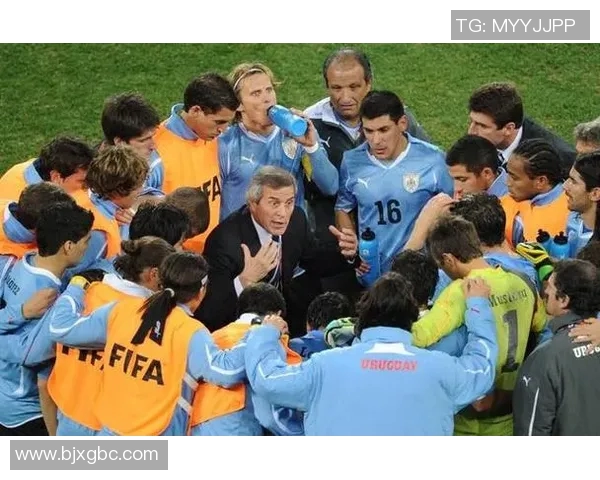 国外大龅牙足球明星的传奇故事与他们的足球生涯成就分析